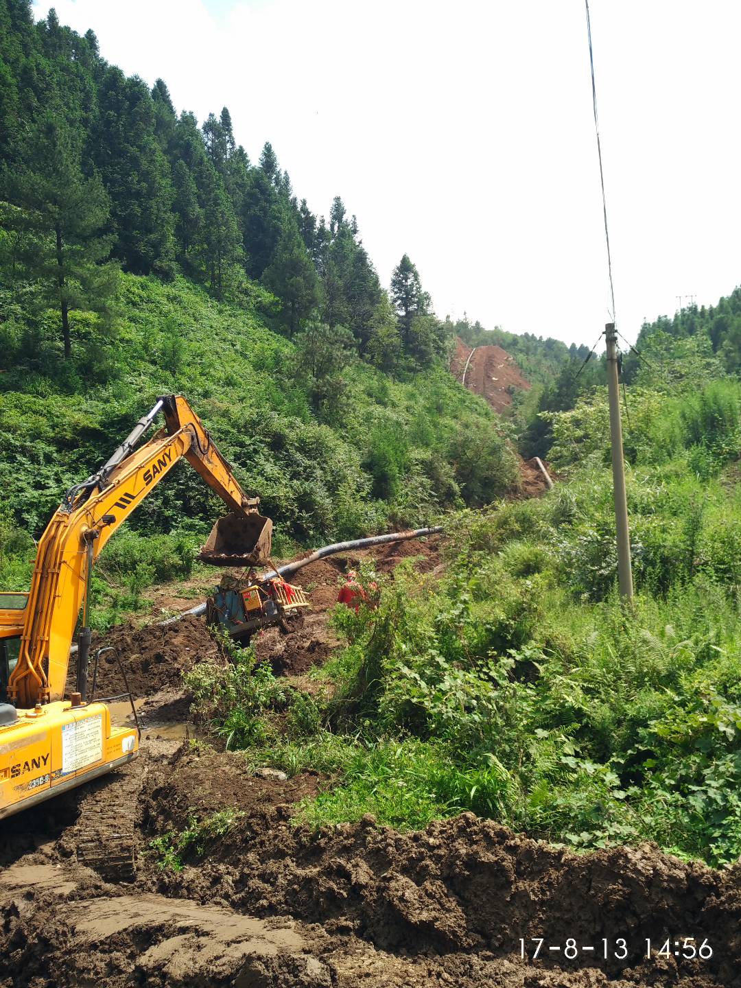 400A"電王HW450DS柴油發(fā)電電焊機(jī)施工圖片"/